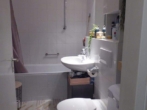 Badezimmer - Die perfekte Single Wohnung ! Moderne 1,5 Zimmer Wohnung mit Balkon in einem wärmedämmten Haus Nähe Herold-Center zu vermieten !!