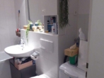 Badezimmer 1 - Die perfekte Single Wohnung ! Moderne 1,5 Zimmer Wohnung mit Balkon in einem wärmedämmten Haus Nähe Herold-Center zu vermieten !!