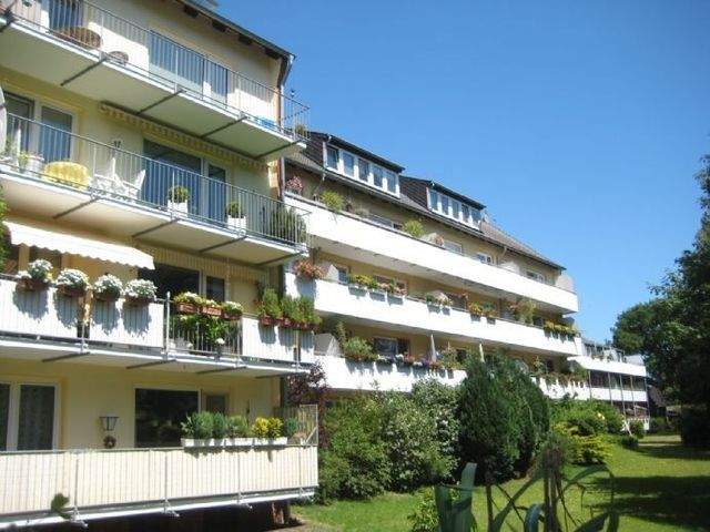Charmante 2 Zi.Wohnung Wohnung mit Südbalkon zu vermieten!!, 22848 Norderstedt, Wohnung