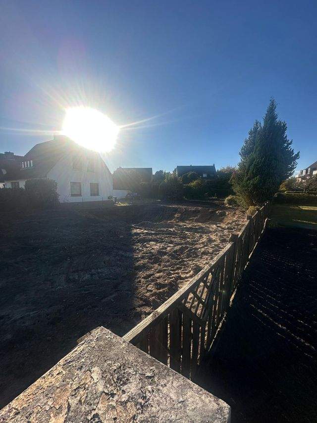 Schönes Baugrundstück in ruhiger Lage und positiven Bauvorbescheid in Norderstedt Garstedt zu verkaufen!!!, 22848 Norderstedt, Grundstück
