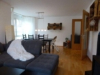 Wohnzimmer mit Essplatz - Schöner Wohnen !! Traumhafte 3 Zimmer Erdgeschoss-Wohnung mit Terrasse in Norderstedt-Garstedt zu vermieten !!