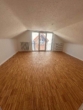 Wohnzimmer - Schnucklige top sanierte 1 Zimmer DG-Wohnung im wärmegedämmten Haus in Norderstedt Garstedt zu vermieten !!