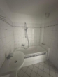 Badezimmer 1 - Neu sanierte gut aufgeteilte 2 2/2 Zimmer Wohnung in Norderstedt-Glashütte ..Nähe Glashütter Markt zu vermieten !!