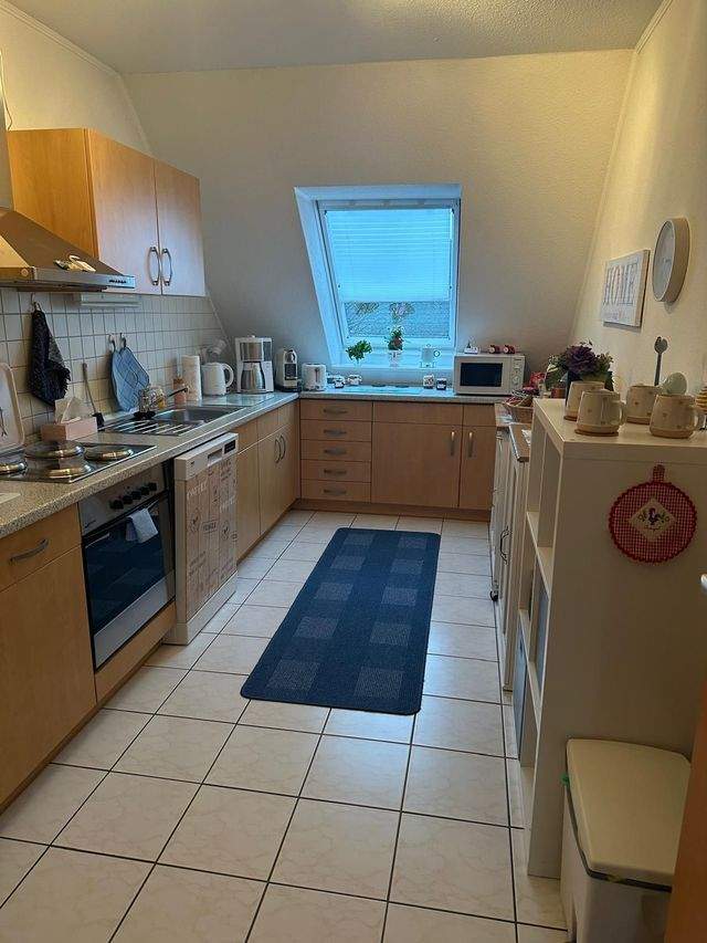 Schöner Wohnen in Norderstedt-Garstedt!! Exlusive 2 Zimmer DG-Wohnung mit Balkon zu vermieten! - Photo 5