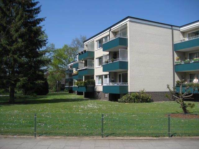 Elegante 3 Zi.-Wohnung mit großem Balkon in Norderstedt-Glashütte zu vermieten!, 22851 Norderstedt, Wohnung