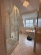 Badezimmer - Schöne 4 Zimmer Doppelhaushälfte mit Garten und 2 Außenstellplätzen in Norderstedt-Glashütte zu vermieten !!