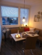 Essplatz Wohnzimmer - Traumhafte möblierte 2 Zimmer Wohnung mit sonnigen Südwestbalkon in Scharbeutz ...Strandnähe ( ca. 100 m ) zu vermieten !