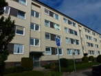 Eingangsansicht - Tolle 2 Zi.-Wohnung mit großem Balkon in Norderstedt-Glashütte zu vermieten!