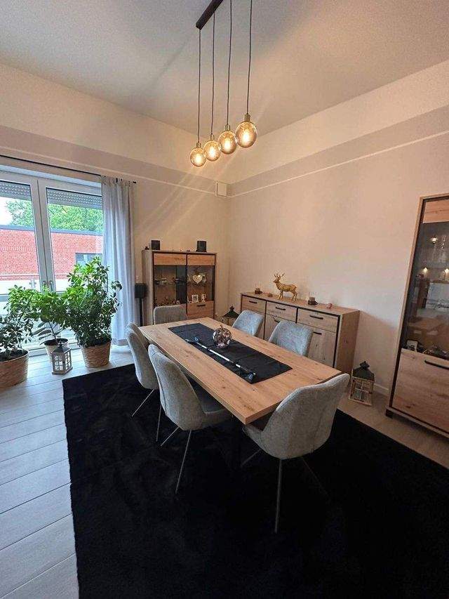 Schöner Wohnen !! Exklusive 2 Zi.Penthouse Wohnung mit riesiger Sonnenterrasse in Norderstedt – Harksheide zu vermieten !!! - Photo 1