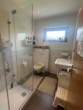 Duschbad - Tolle 2,5 Zimmer EG-Wohnung mit Terrasse und Garten und Einzelgarage im 2 Familienhaus in Norderstedt-Glashütte zu vermieten !!!