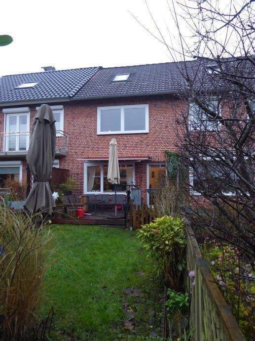 Schönes gepflegtes 3,5 Zimmer Mittelreihenhaus in Norderstedt-Garstedt zu vermieten !!, 22848 Norderstedt, Reihenmittelhaus