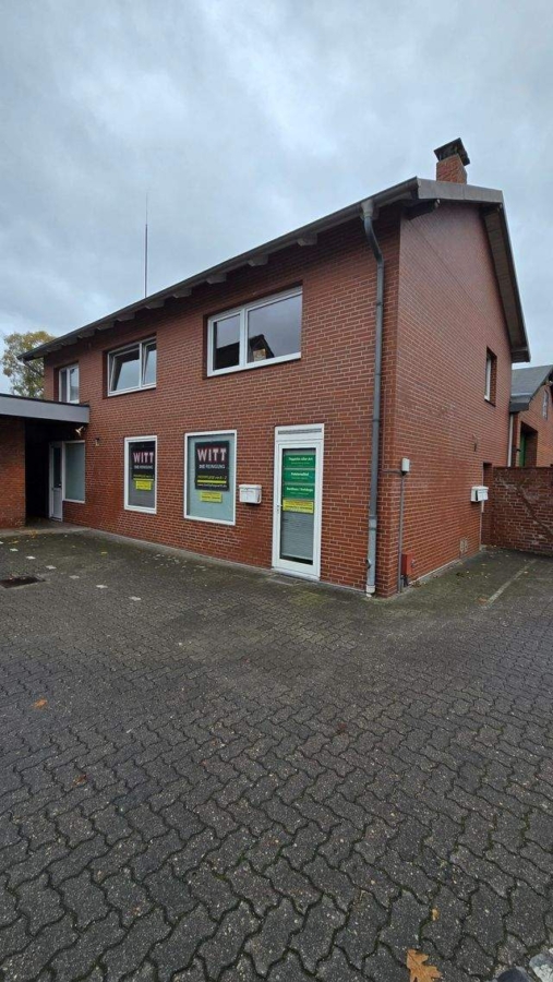 Kleines EG Büro in zentraler Lage von Garstedt mit einem Außenstellplatz zu vermieten !!!, 22848 Norderstedt, Bürofläche