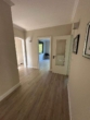 Flur 1 - Die "Besondere" Top Wohn-Büro - Wohnung ! 3 Zimmer EG Wohnun mit Garten und großer Doppelgarage in Norderstedt-Garstedt zu vermieten !!!!