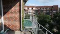 Balkon 1 - Einladende 2,5 Zimmer-Wohlfühlwohnung mit Sonnenbalkon in Norderstedt-Mitte zu vermieten !!