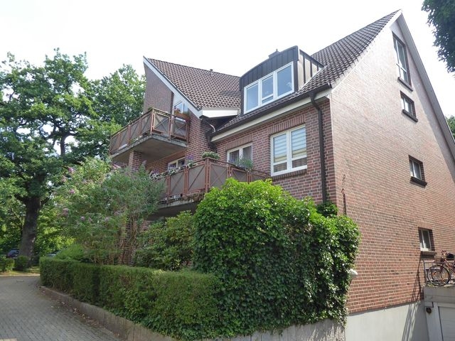 Schöner Wohnen !! Traumhafte 2 Zimmer Wohnung mit großem Balkon in Norderstedt-Garstedt zu vermieten !!, 22848 Norderstedt, Terrassenwohnung