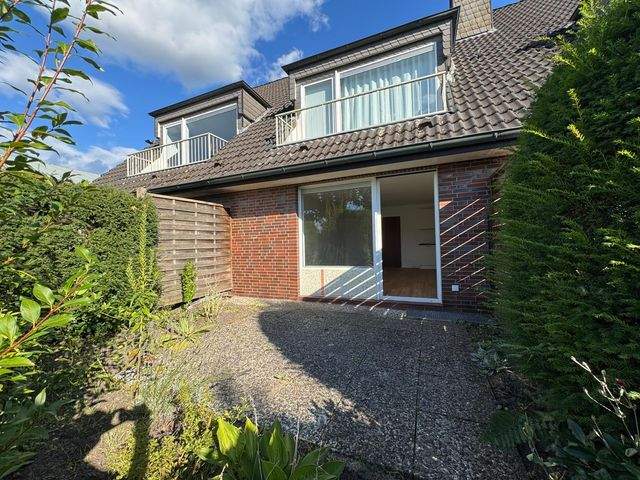 Schöne 1 Zimmer Erdgeschosswohnung mit Terrasse und Garten in Norderstedt-Glashütte zu vermieten !!, 22851 Norderstedt, Terrassenwohnung
