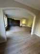 Blick ins Wohnzimmer - Die "Besondere" Top Wohn-Büro - Wohnung ! 3 Zimmer EG Wohnun mit Garten und großer Doppelgarage in Norderstedt-Garstedt zu vermieten !!!!