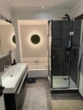 Badezimmer - Die "Besondere" Top Wohn-Büro - Wohnung ! 3 Zimmer EG Wohnun mit Garten und großer Doppelgarage in Norderstedt-Garstedt zu vermieten !!!!