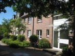 Eingangsansicht - Schöner Wohnen in Norderstedt-Garstedt!! Exlusive 2 Zimmer DG-Wohnung mit Balkon zu vermieten!