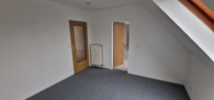 Schlafzimmer 1 - Pfiffige neu renovierte 2 ZImmer DG Wohnung in Norderstedt Garstedt - Nähe Schmuggelstieg - zu vermieten !!