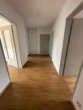 Flur 1 - Großzügige 2,5 Zimmer Dachgeschosswohnung mit großem Balkon in 4 Fam.Haus in Norderstedt - Garstedt zu vermieten