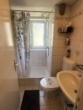 Duschbad - Süße freundliche 2,5 Zimmer DG Wohnung in Norderstedt-Garstedt zu vermieten !!