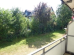 Blick vom Balkon 2 - Sonnige 2,5 Zimmer EG-Wohnung mit einem schönen Balkon in Norderstedt-Glashütte zu vermieten!!