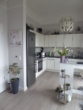Traumhafte 2 Zi.Penthouse Wohnung mit riesiger Sonnenterrasse in Norderstedt - Harksheide zu vermieten !!! - offene Küche