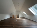 Studiozimmer 1 - Neubau !! Exklusives 5 Zimmer Mittelreihenhaus mit Gartenanteil ( ca.100m²) in Norderstedt-Glashütte zu vermieten !!