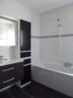Schöner 3-4 Zimmer Endbungalow mit schönem Grundstück in Norderstedt Garstedt zu verkaufen!!! - Badezimmer