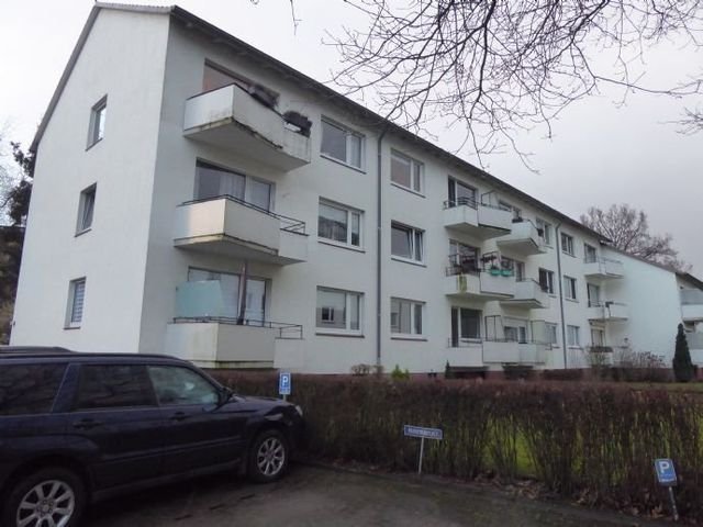 Top gepflegte 2,5 Zimmer EG- Wohnung mit Südbalkon in ruhiger Lage von Norderstedt-Garstedt zu vermieten!!!, 22850 Norderstedt, Etagenwohnung