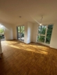 Wohnzimmer mit Essplatz - Top Neubau Penthouse Wohnung mit großem Balkon zu vermieten !