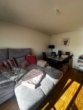 Wohnzimmer 1 - Schicke 2 Zimmer Wohnung mit 2 Balkonen in einer gepflegten Wohnanlage in Hamburg-Niendorf zu vermieten !!