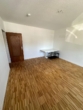 Wohnzimmer 1 - Hübsche modernisierte 2,5 Zimmer EG-Wohnung mit Balkon in Norderstedt-Garstedt zu vermieten !!