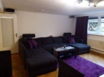 Wohnzimmer 2 - Pfiffige 3 Zimmer Soutt. Wohnung im 4 Fam.Haus in Norderstedt-Harksheide zu vermieten !!