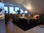 Courtagefrei ! Renditeobjekt Elegantes Wohnhaus mit 4 Wohnungen in Norderstedt - Friedrichsgabe in ruhiger Lage zu verkaufen !! - Wohnzimmer DG rechts