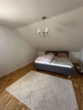 Schlafzimmer 1 - Charmante 2,5 Zimmer Dachgeschosswohnung in ruhiger 30er Zone Nähe des Herold-Centers zu vermieten!!