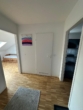 Flur mit Abstellraum - Charmante 2,5 Zimmer Dachgeschosswohnung in ruhiger 30er Zone Nähe des Herold-Centers zu vermieten!!