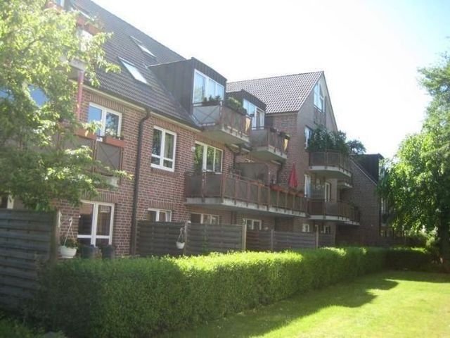 Schöner Wohnen in Norderstedt-Garstedt!! Exlusive 2 Zimmer DG-Wohnung mit Balkon zu vermieten!, 22848 Norderstedt, Etagenwohnung