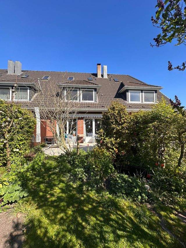 Exklusives 4 Zimmer Mittelreihenhaus mit Gartenanteil in Ellerau zu vermieten !!, 25479 Ellerau, Reihenmittelhaus
