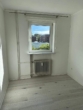 Schlafzimmer - Witzige 1,5 Zimmer Whg. mit einem schönen sonnigen Balkon in Norderstedt-Glashütte zu vermieten!!