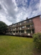 Aussenansicht - Einziehen und Wohlfühlen !! Neu renovierte und sanierte 3 Zimmer Wohnung mit schönem Sonnenbalkon in Norderstedt-Garstedt zu vermieten !