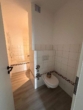 Badezimmer 2 - Einziehen und Wohlfühlen !! Neu renovierte und sanierte 3 Zimmer Wohnung mit schönem Sonnenbalkon in Norderstedt-Garstedt zu vermieten !