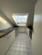 Küche - Charmante 2,5 Zimmer Dachgeschosswohnung in ruhiger 30er Zone Nähe des Herold-Centers zu vermieten!!